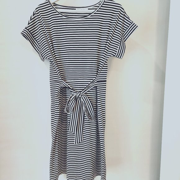 New Light - Striped T-shirt Dress - Picture 1 of 11